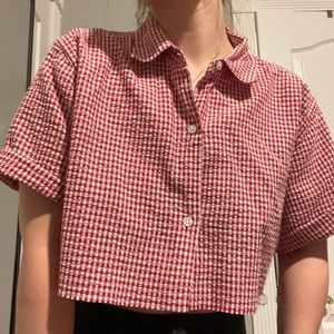 Cropped gingham collared shirt